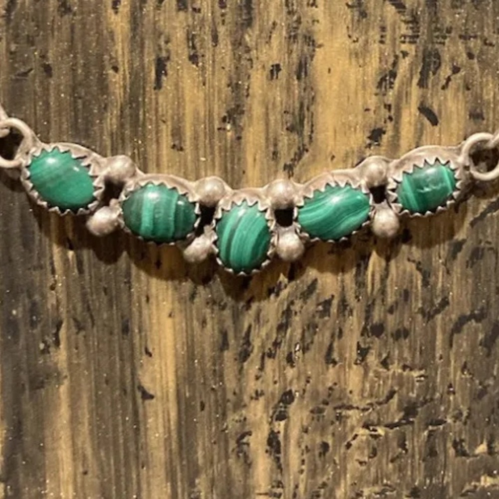 Vintage Sterling Silver & Malachite Native American Jewelry Necklace-signed - Picture 3 of 8